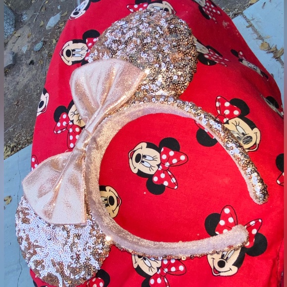 Authentic Disney Minnie Mouse Sequin Ear Headband for Adults – Rose Gold & Pink - Picture 2 of 7